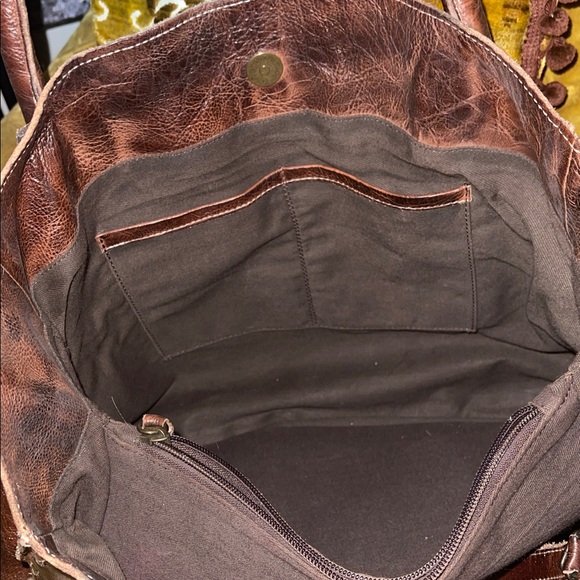 BedStu Rockaway Large Tote - Picture 6 of 13